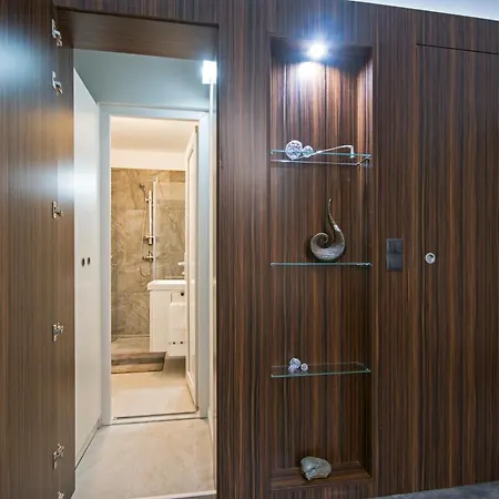 Dohany Deluxe Appartement